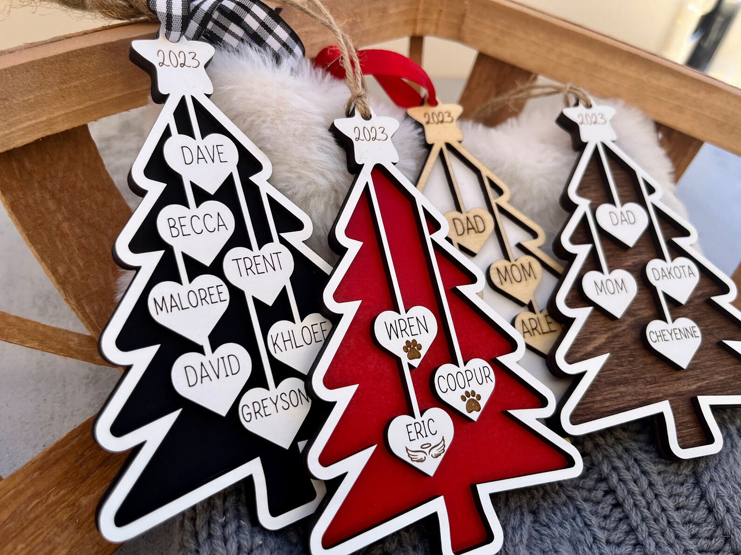 Personalized Christmas Tree Name Ornament | Up to 7 Family Names