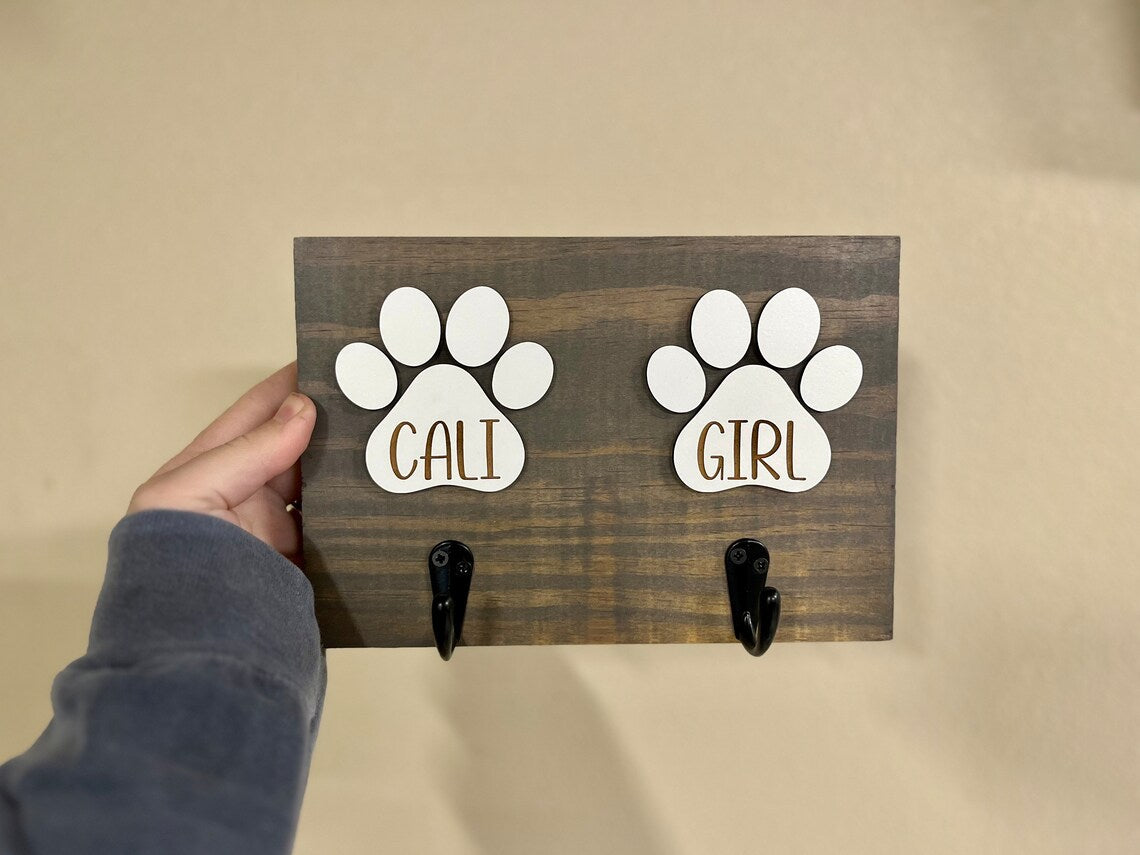 Small Personalized Dog Leash Holder